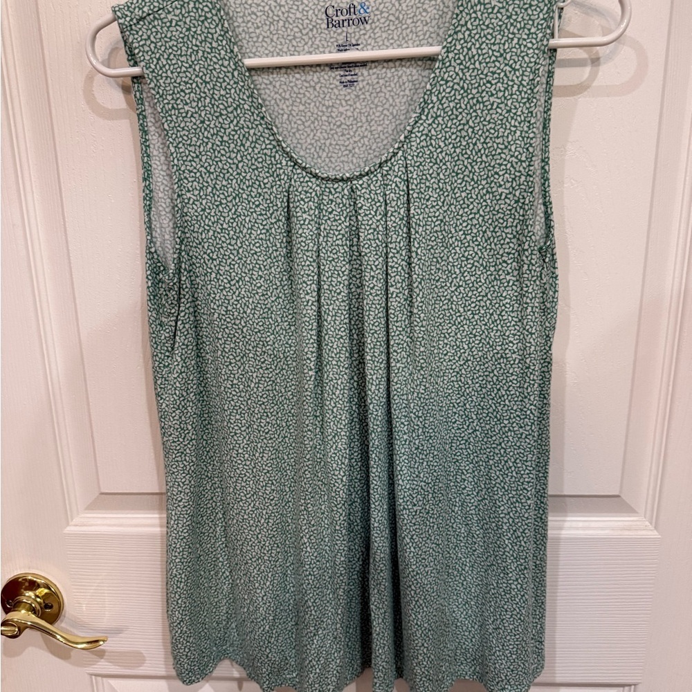 Green Tank-Top EUC